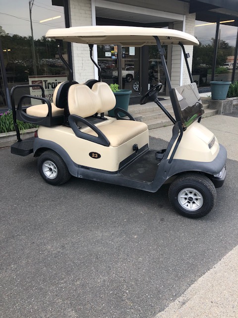 4 Passenger Golf Car
